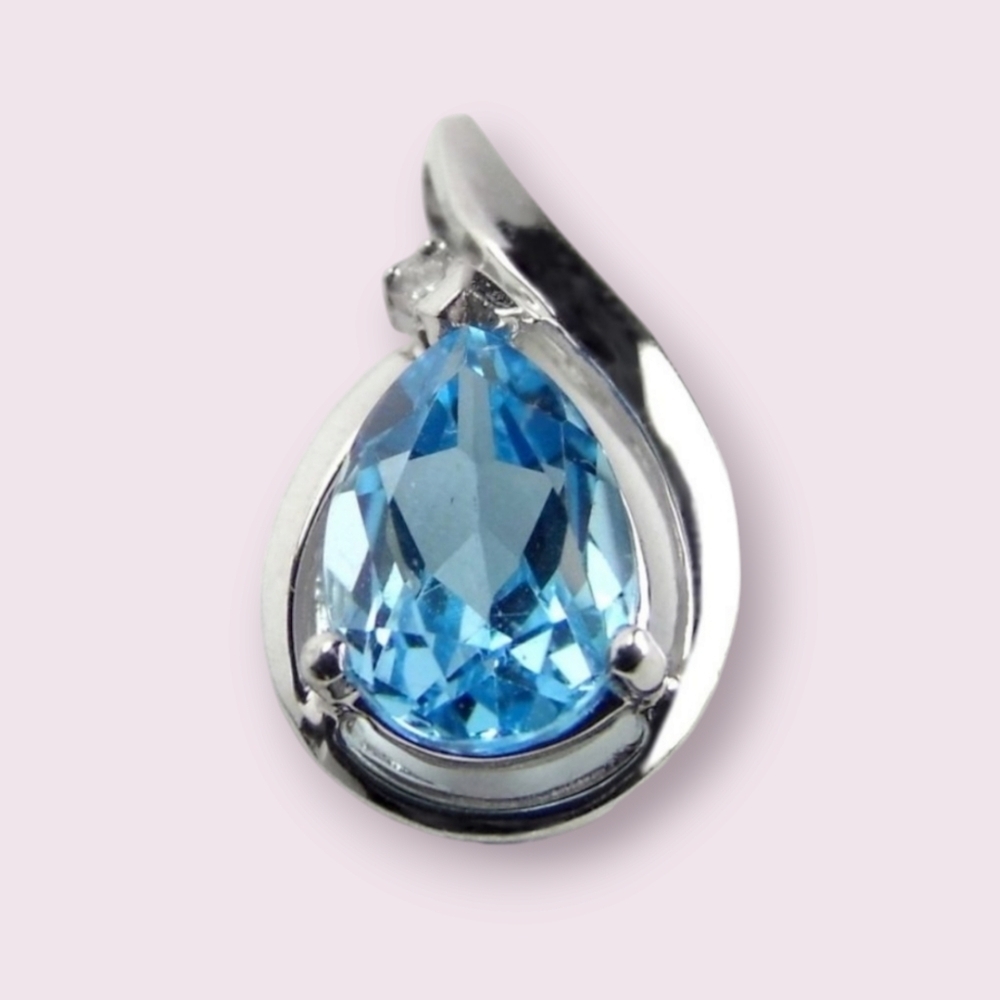 2.00 ctt Blue Topaz & DIAMOND 10KW GOLD Pendant